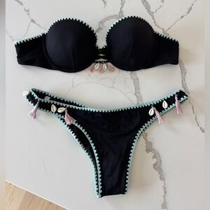Vintage Victoria’s Secret Black Strapless Bikini Puka Shell Tassel M 34C